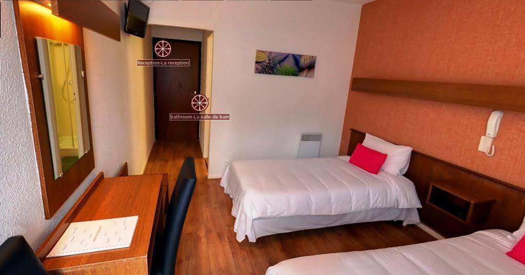 Hotel Des Pays Bas Лурд Экстерьер фото